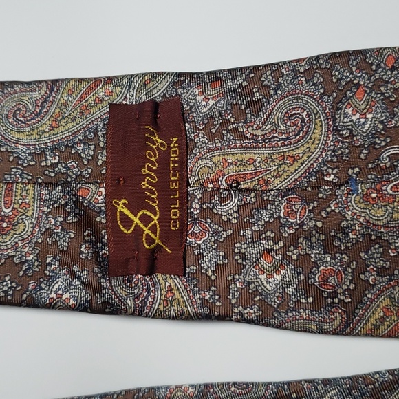 Men's Surrey Collection Vintage Silk Paisley Necktie Tie 57" - Picture 4 of 5